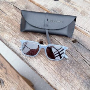 Kính Mát John Varvatos V521 Gọng Xanh Ngọc Lục Bảo, Mắt Xám (52-19-150) 8 Kính Mát John Varvatos V521 gọng xanh ngọc lục bảo, mắt xám (52-19-150) - Ảnh 3