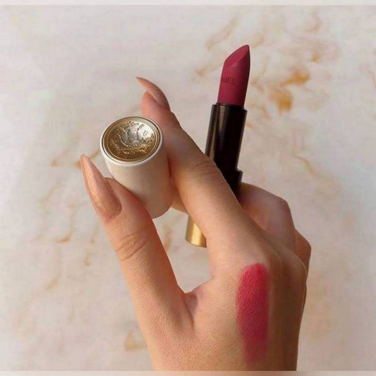 Hermès Rose Velours 78 Matte Lipstick Son Hermès Rose Velours 78 màu hồng mận với thiết kế sang trọng