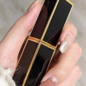 Son Tom Ford 28 Shanghai Lily Đỏ Hoa Ly Quyến Rũ Mềm Mại - Ảnh 5