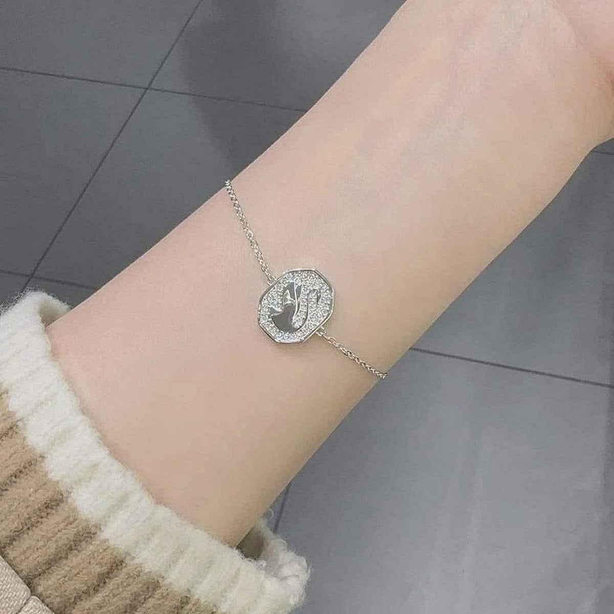 Bộ Trang Sức Swarovski Swan Signum Silver Biểu Tượng Của Sự Sang Trọng 7 Bộ Trang Sức Swarovski Swan Signum Silver Biểu Tượng Của Sự Sang Trọng - Ảnh 7