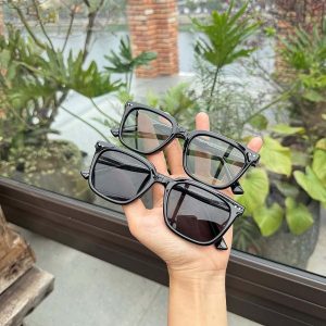 Kính Mát Hàn Quốc Mccoin Didi Thiết Kế Unisex Trendy (Kèm Túi Da + Khăn Lau) 10 Kính Mát Hàn Quốc MCCoin DiDi Thiết Kế Unisex Trendy (Kèm Túi Da + Khăn Lau) - Ảnh 3