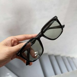 Kính Mát Hàn Quốc Mccoin Didi Thiết Kế Unisex Trendy (Kèm Túi Da + Khăn Lau) 14 Kính Mát Hàn Quốc MCCoin DiDi Thiết Kế Unisex Trendy (Kèm Túi Da + Khăn Lau) - Ảnh 7