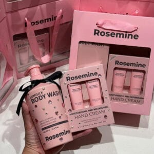Set sữa tắm Rosemine 500ml kèm 2 kem dưỡng tay 35g và túi quà hồng nữ tính, tiện chăm sóc da - Ảnh 5